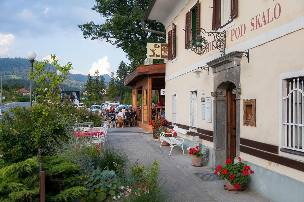 B&B Pod Skalo Камник Екстериор снимка